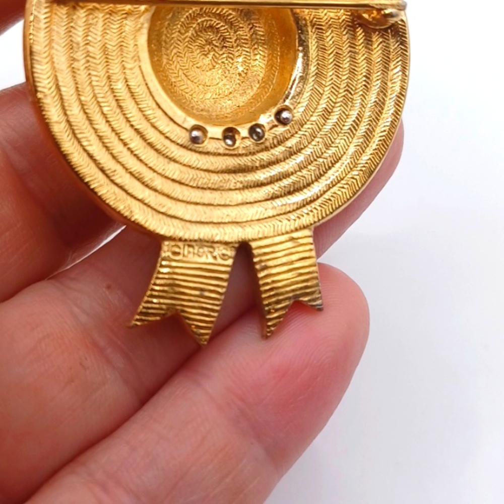 Ciner Gold Tone Hat Brooch With Flowers - Picture 6 of 6